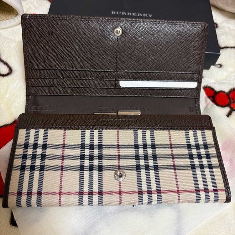 その他 バーバリー （ブランドバッグ）の商品画像 - 査定依頼日：2025年11月14日 - 最高査定価格：3,000円