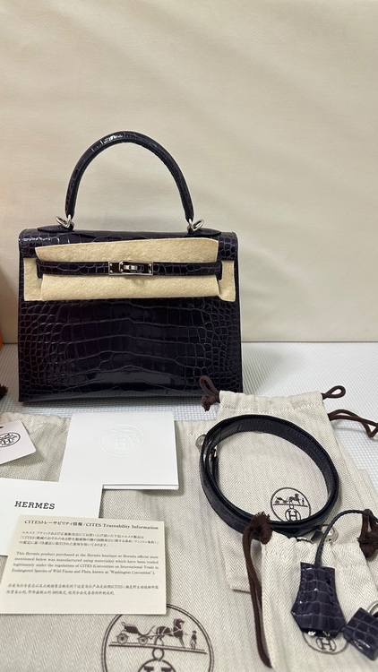 ケリー25（ブランドバッグ）の商品画像 - 査定依頼日：2025年10月5日 - 最高査定価格：6,850,000円