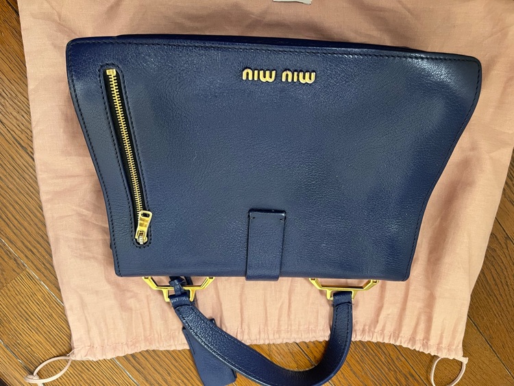 バック（ブランドバッグ）の商品画像 - 査定依頼日：2025年9月23日 - 最高査定価格：44,000円