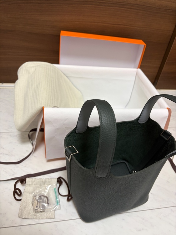 エルメス ピコタン （ブランドバッグ）の商品画像 - 査定依頼日：2025年12月25日 - 最高査定価格：584,000円