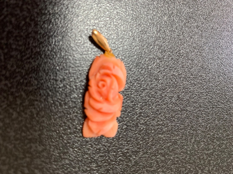 珊瑚　ペンダントトップ（金・貴金属）の商品画像 - 査定依頼日：2026年5月29日 - 最高査定価格：1,000円