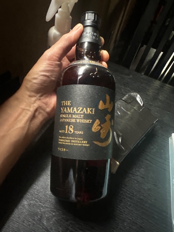 ウイスキー サントリー山崎 （お酒）の商品画像 - 査定依頼日：2025年9月15日 - 最高査定価格：83,000円