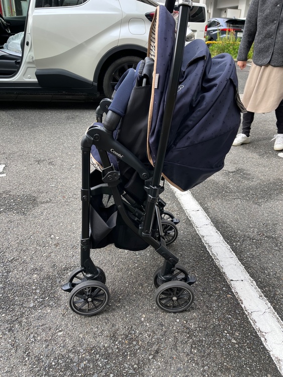 ベビーカー（ベビー用品）の商品画像 - 査定依頼日：2026年4月6日 - 最高査定価格：3,000円