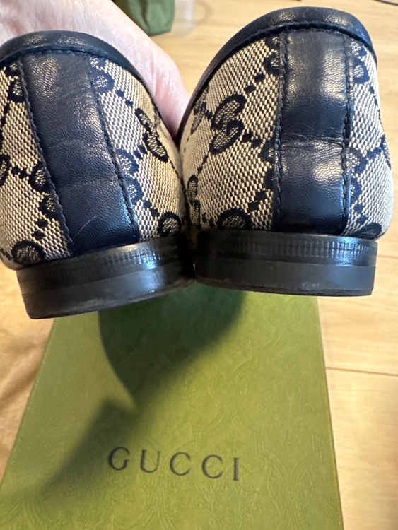 グッチ  （ブランドバッグ）の商品画像 - 査定依頼日：2025年12月8日 - 最高査定価格：30,000円