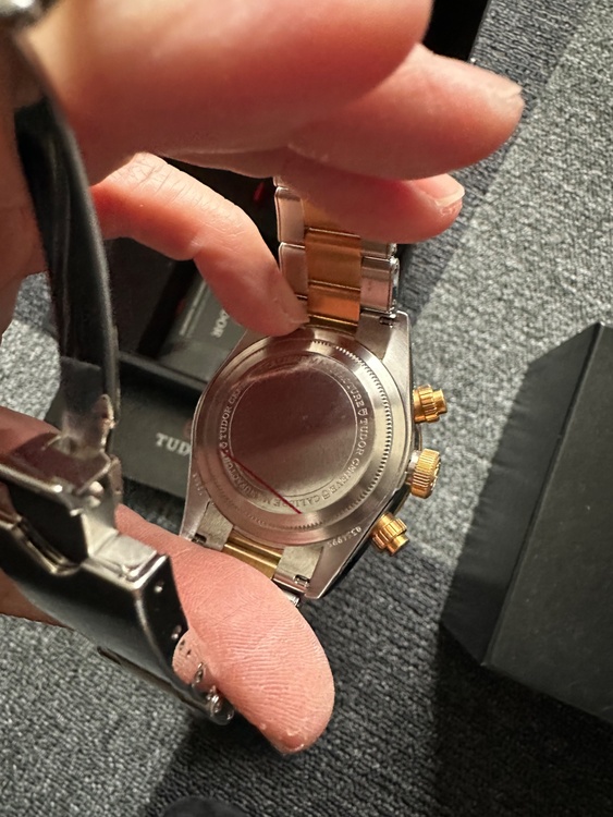 チューダー ブラックベイ 79363（高級時計）の商品画像 - 査定依頼日：2026年3月19日 - 最高査定価格：610,000円