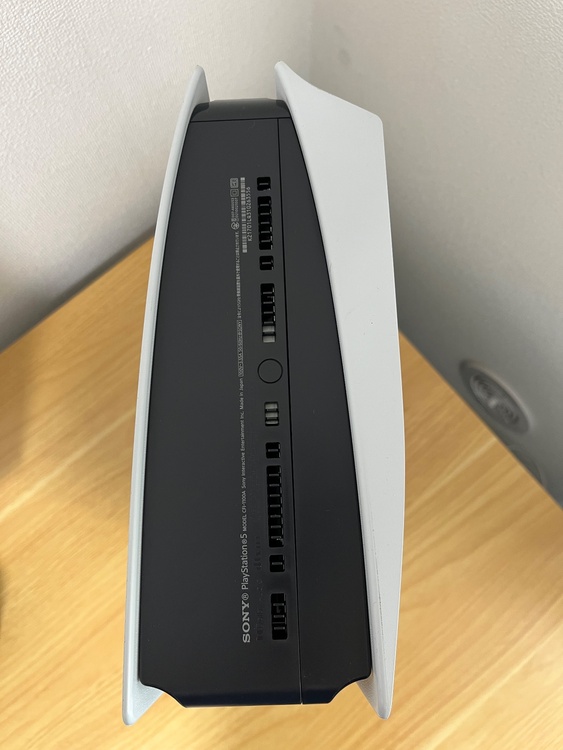 PS5（ゲーム機本体・ゲームソフト）の商品画像 - 査定依頼日：2026年1月5日 - 最高査定価格：30,000円