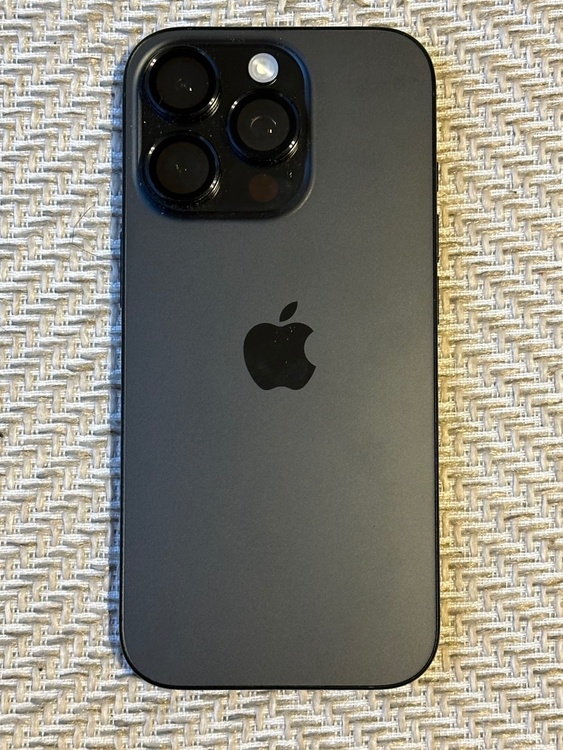 iPhone iPhone 16 Pro 128GB SIMフリー（スマホ）の商品画像 - 査定依頼日：2026年9月6日 - 最高査定価格：103,000円