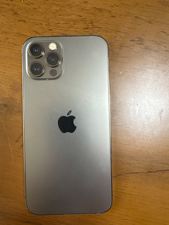 iPhone 15 Pro 256GB au（スマホ）の商品画像 - 査定依頼日：2026年5月1日 - 最高査定価格：53,000円