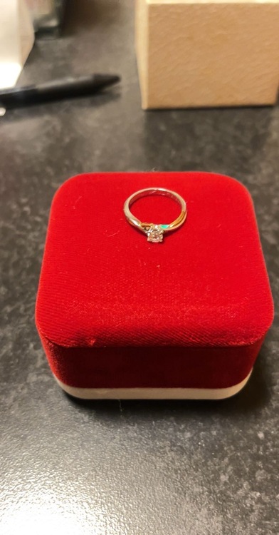 指輪（宝石）の商品画像 - 査定依頼日：2026年2月27日 - 最高査定価格：200,000円