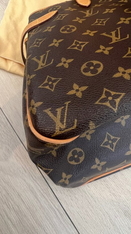 ルイ・ヴィトン バティニョール オリゾンタル（ブランドバッグ）の商品画像 - 査定依頼日：2025年2月21日 - 最高査定価格：80,000円