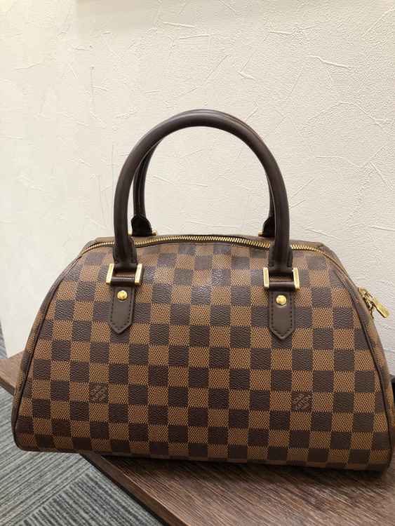 VUITTONダミエリベラ（ブランドバッグ）の商品画像 - 査定依頼日：2026年3月14日 - 最高査定価格：100,000円