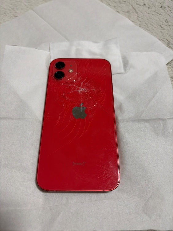 iPhone12（スマホ）の商品画像 - 査定依頼日：2026年2月18日 - 最高査定価格：20,000円