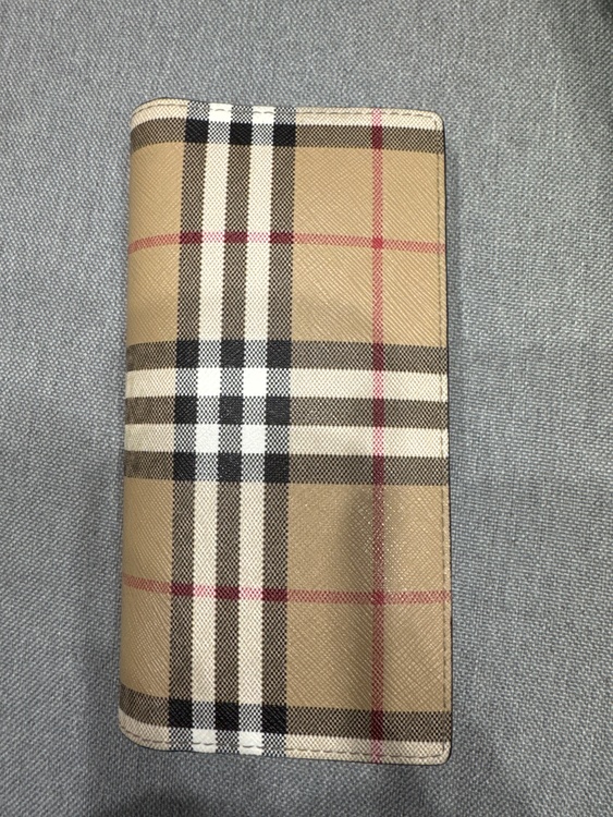 その他 バーバリー （ブランドバッグ）の商品画像 - 査定依頼日：2025年12月17日 - 最高査定価格：10,000円