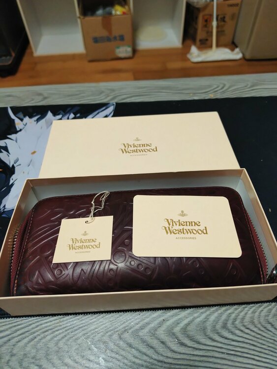 財布（古着・ファッション）の商品画像 - 査定依頼日：2026年1月10日 - 最高査定価格：100,000円