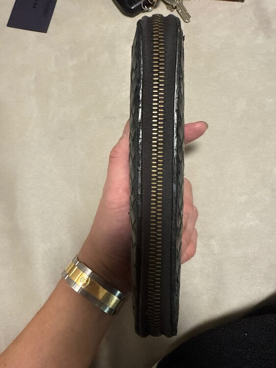 ボッテガ・ヴェネタ  （ブランドバッグ）の商品画像 - 査定依頼日：2025年3月31日 - 最高査定価格：25,000円