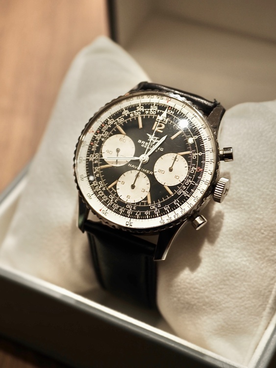 オールドナビタイマー　セカンドモデル（高級時計）の商品画像 - 査定依頼日：2025年12月20日 - 最高査定価格：500,000円