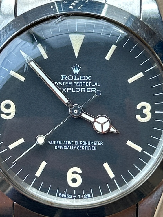 ロレックス エクスプローラー 101（高級時計）の商品画像 - 査定依頼日：2026年3月26日 - 最高査定価格：2,500,000円