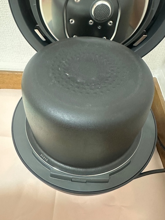 炊飯器　SR-V10BA（家電）の商品画像 - 査定依頼日：2025年7月12日 - 最高査定価格：21,000円