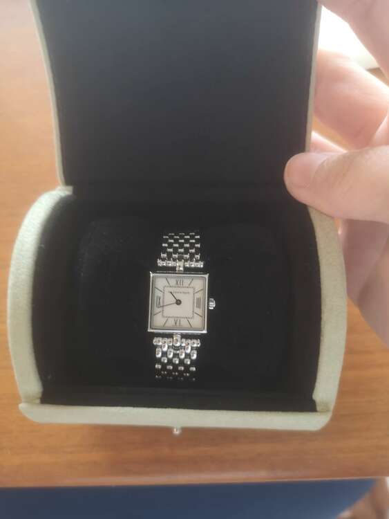 その他 ヴァン クリーフ＆アーペル PA49SWATCH SQUARE STAINLESS steel（高級時計）の商品画像 - 査定依頼日：2025年1月27日 - 最高査定価格：110,000円