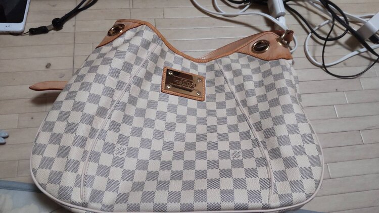 ルイヴィトン ダミエ （ブランドバッグ）の商品画像 - 査定依頼日：2025年5月31日 - 最高査定価格：100,000円