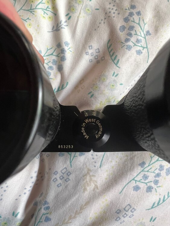 Dialut 双眼鏡（カメラ）の商品画像 - 査定依頼日：2025年5月26日 - 最高査定価格：13,000円