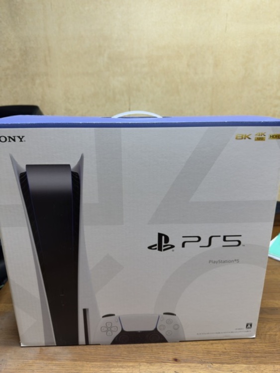 PS5 CFI-1000A01（ゲーム機本体・ゲームソフト）の商品画像 - 査定依頼日：2025年8月26日 - 最高査定価格：35,000円