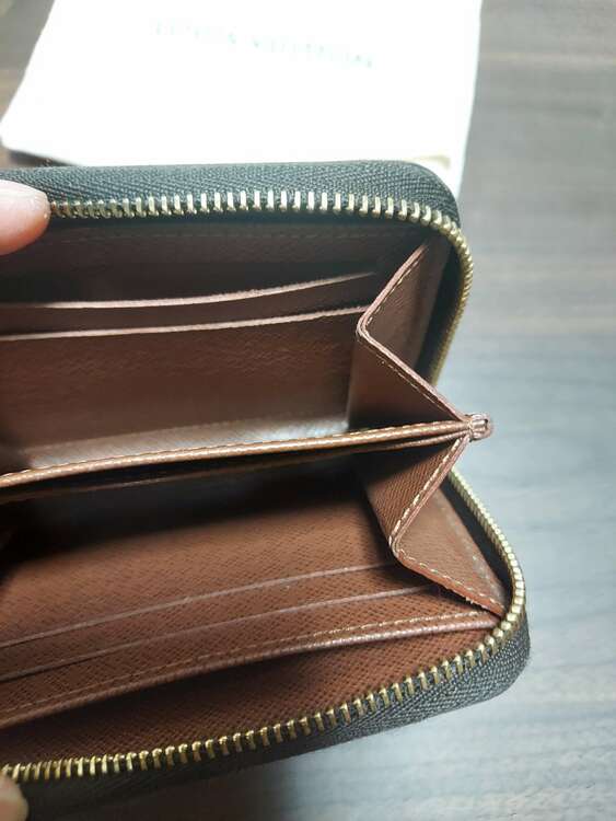 ジッピーコインパース（ブランド財布・小物）の商品画像 - 査定依頼日：2025年1月26日 - 最高査定価格：25,000円