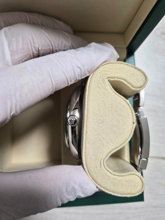 オイスターパーペチュアル（高級時計）の商品画像 - 査定依頼日：2026年2月2日 - 最高査定価格：1,550,000円