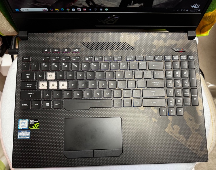 GL504GM-I7G1060（PC・タブレット）の商品画像 - 査定依頼日：2025年8月17日 - 最高査定価格：15,000円