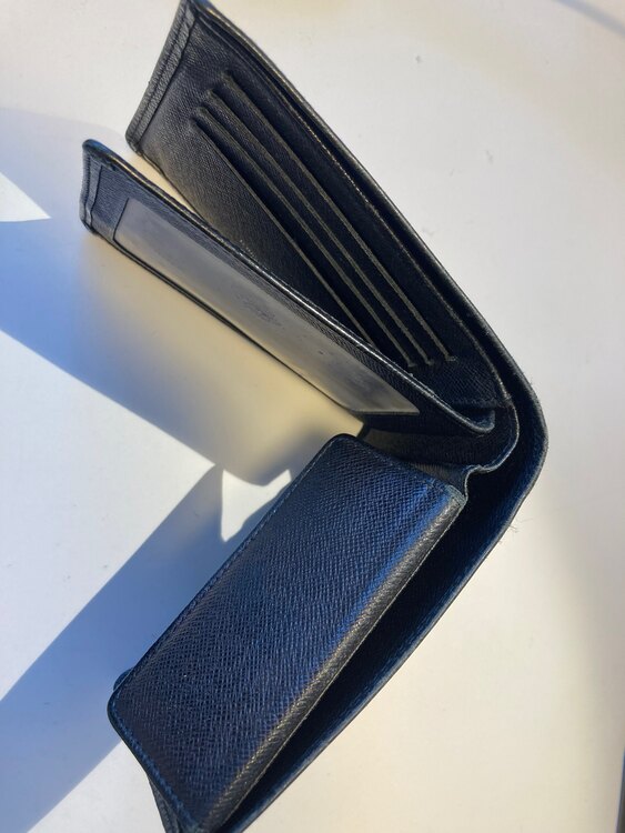 ルイヴィトン タイガ （ブランドバッグ）の商品画像 - 査定依頼日：2025年4月29日 - 最高査定価格：20,000円