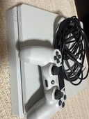 プレステ4（ゲーム機本体・ゲームソフト）の商品画像 - 査定依頼日：2026年3月3日 - 最高査定価格：11,000円