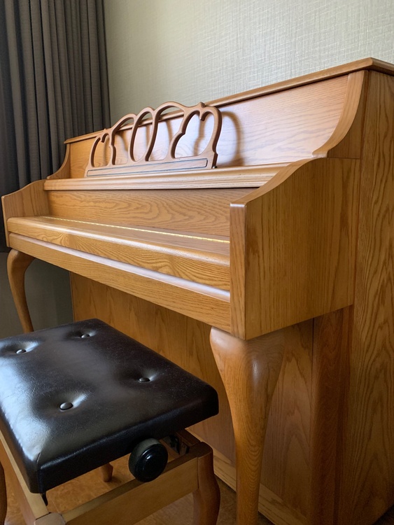 Kohler & Campbell  KC-043（ピアノ・楽器・PA機材）の商品画像 - 査定依頼日：2026年5月3日 - 最高査定価格：50,000円