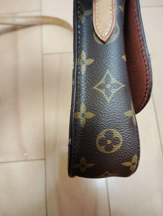 ミニサンクルー（ブランドバッグ）の商品画像 - 査定依頼日：2025年3月5日 - 最高査定価格：28,000円