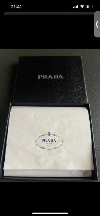 プラダ  （ブランドバッグ）の商品画像 - 査定依頼日：2025年12月12日 - 最高査定価格：50,000円