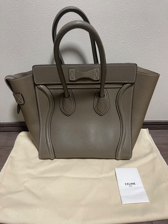 セリーヌ ラゲージ マイクロ スリ（ブランドバッグ）の商品画像 - 査定依頼日：2025年9月24日 - 最高査定価格：65,000円