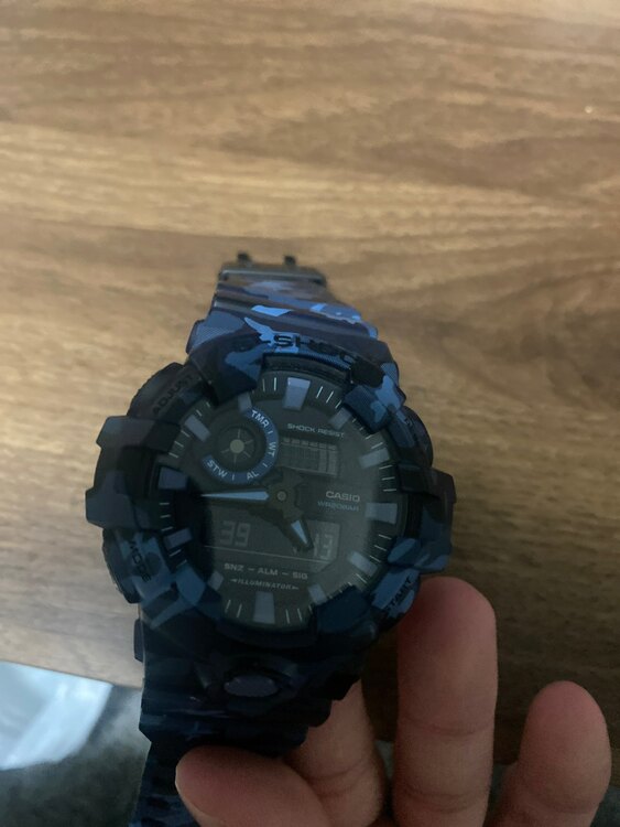 GA-700CM（高級時計）の商品画像 - 査定依頼日：2024年12月14日 - 最高査定価格：1,250円