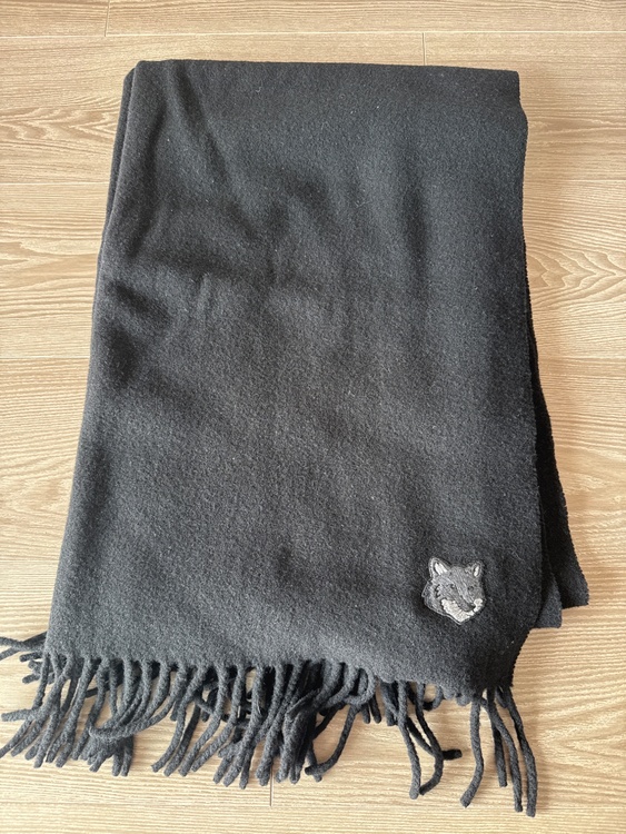 マフラー（古着・ファッション）の商品画像 - 査定依頼日：2026年3月13日 - 最高査定価格：4,000円