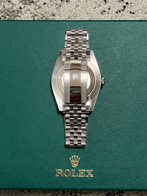 デイトジャスト41（高級時計）の商品画像 - 査定依頼日：2025年11月29日 - 最高査定価格：1,750,000円