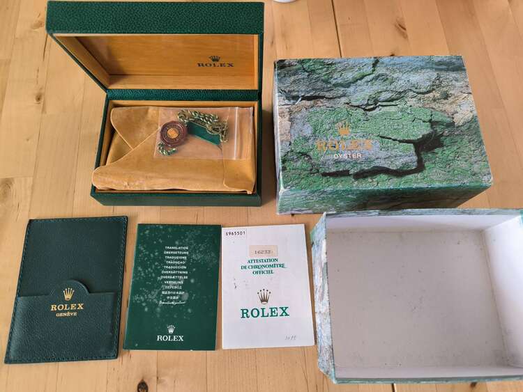 ロレックス デイトジャスト 16233g（高級時計）の商品画像 - 査定依頼日：2025年2月20日 - 最高査定価格：1,100,000円