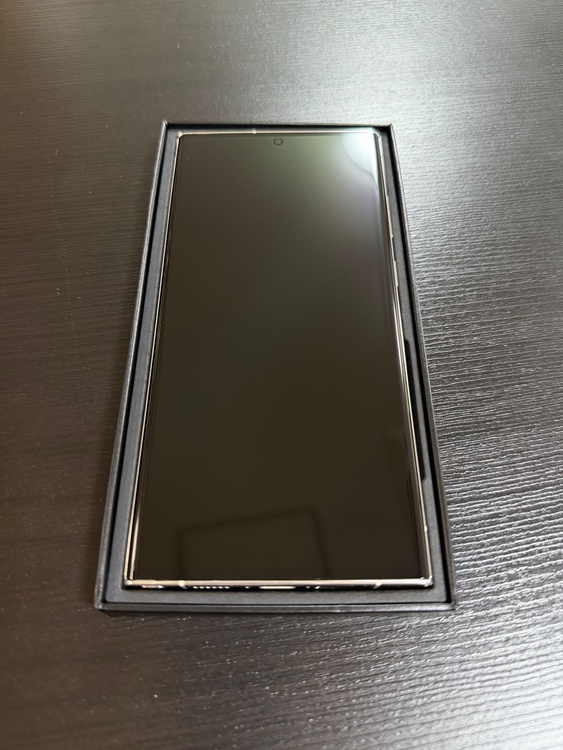 GALAXY S23 ultra（スマホ）の商品画像 - 査定依頼日：2026年3月26日 - 最高査定価格：100,000円