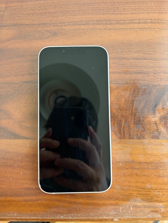 iPhone iPhone 14 128GB SIMフリー（スマホ）の商品画像 - 査定依頼日：2026年5月27日 - 最高査定価格：45,000円