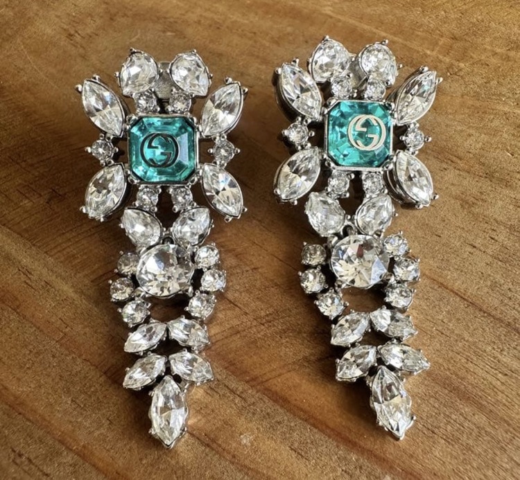 GUCCI グッチ　CRYSTAL CLIP-ON EARRINGS（金・貴金属）の商品画像 - 査定依頼日：2026年5月22日 - 最高査定価格：35,000円