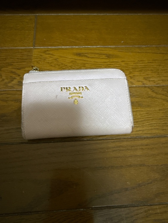 財布（ブランド財布・小物）の商品画像 - 査定依頼日：2026年3月19日 - 最高査定価格：84,000円