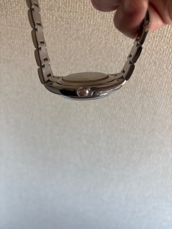 オイスターパーペチュアル41グリーン（高級時計）の商品画像 - 査定依頼日：2026年4月11日 - 最高査定価格：1,500,000円