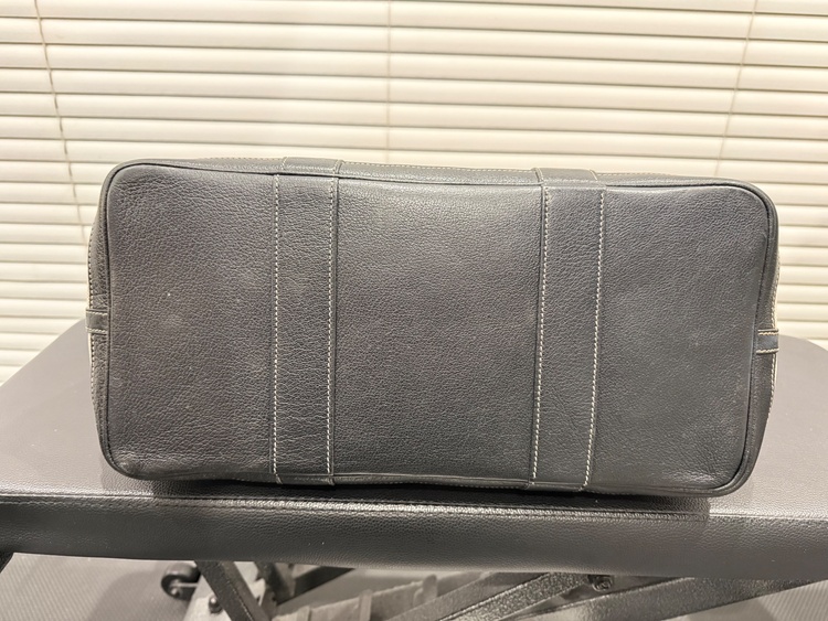 ガーデンパーティ（ブランドバッグ）の商品画像 - 査定依頼日：2025年12月19日 - 最高査定価格：100,000円