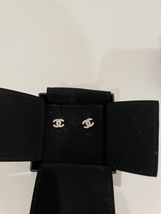 シャネルピアス（金・貴金属）の商品画像 - 査定依頼日：2022年8月23日 - 最高査定価格：30,000円