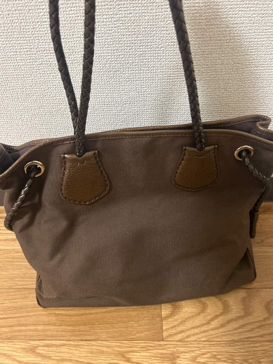 セリーヌ  （ブランドバッグ）の商品画像 - 査定依頼日：2026年5月5日 - 最高査定価格：5,000円