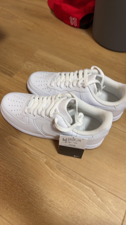 NIKEエアフォースワン（古着・ファッション）の商品画像 - 査定依頼日：2026年5月21日 - 最高査定価格：4,000円