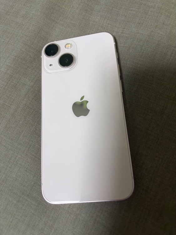iPhone13mini（スマホ）の商品画像 - 査定依頼日：2026年6月10日 - 最高査定価格：30,000円