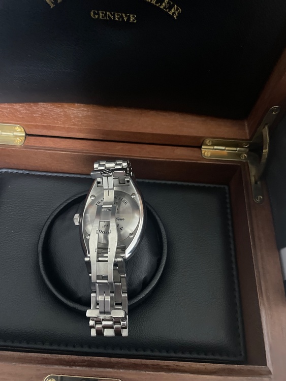 フランクミュラー その他 2000 SC （高級時計）の商品画像 - 査定依頼日：2025年12月21日 - 最高査定価格：300,000円